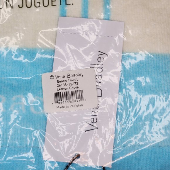 Vera Bradley - Beach Towel - Lemon Grove - NWT - Picture 3 of 5